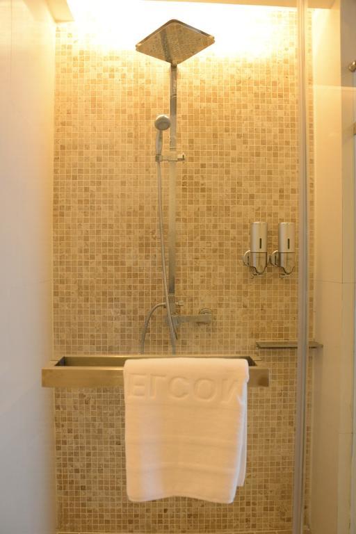Vacio Suite Bangkok Cameră foto