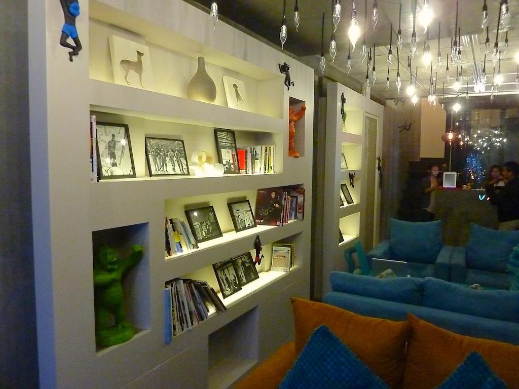 Vacio Suite Bangkok Exterior foto